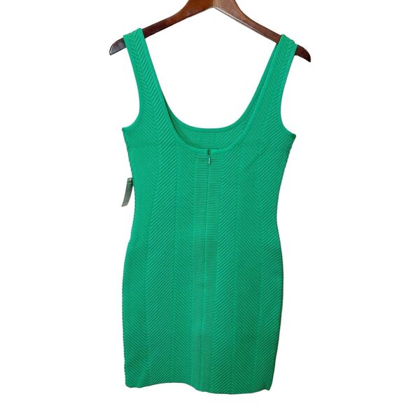 Welcome to my closet! - Picture 4 of 13